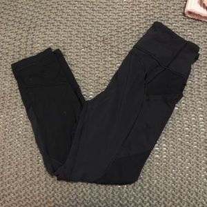 MUST GO: Lululemon Leggings
